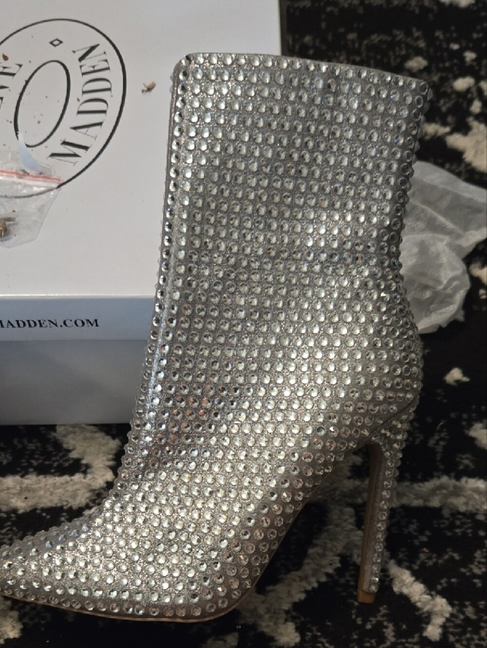 Steve Madden Silver Crystal Studded Pointed Toe Ankle Boots - Picture 11 of 12